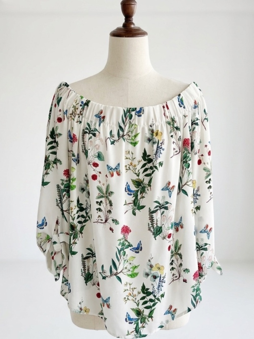 Express| White Floral Off-Shoulder Blouse w/Blue & Green Botanical Print Sz M